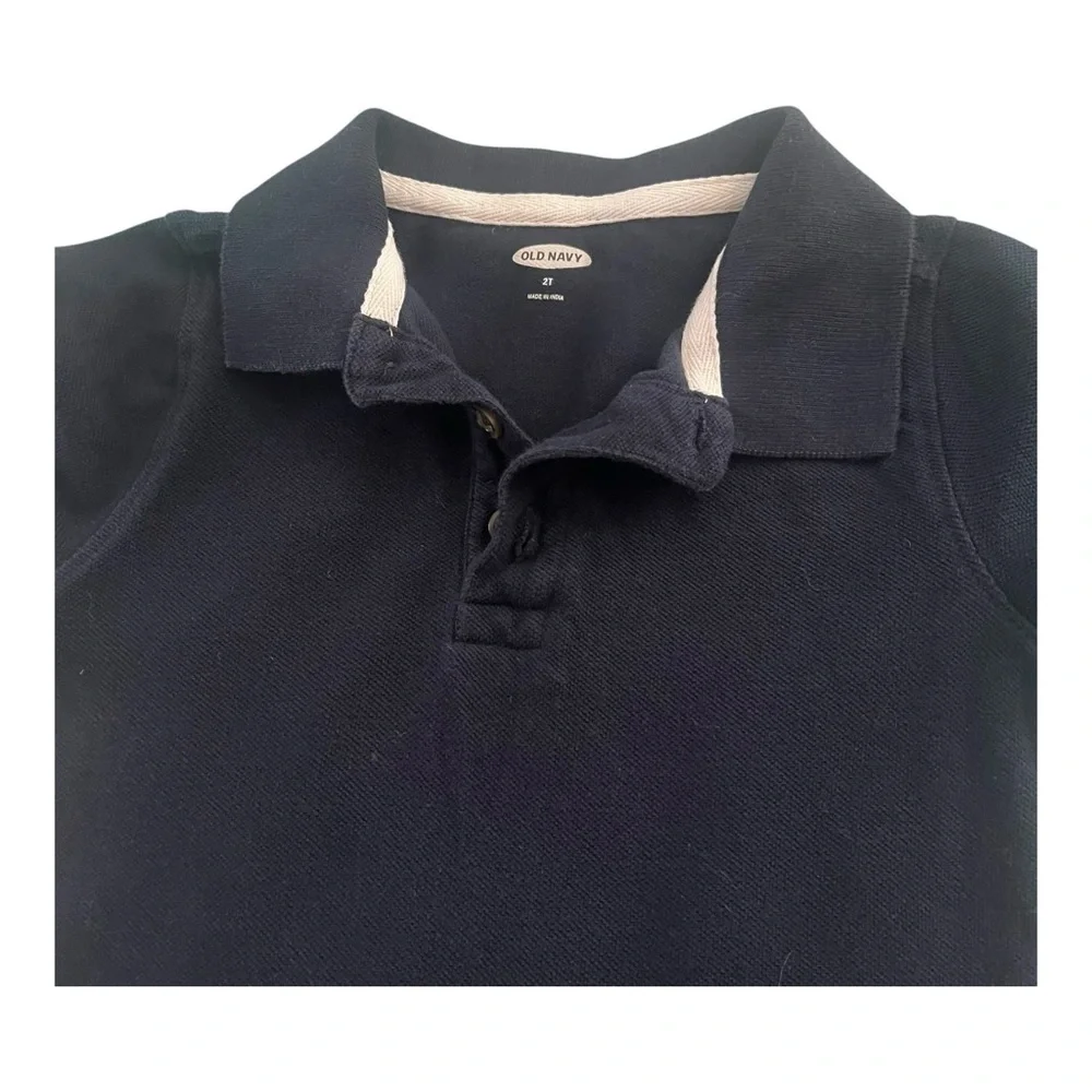 Old Navy casual polo shirt boys 2T navy blue collar ends in buttons short sleeve